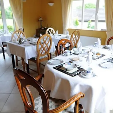 Whitethorn Hotel