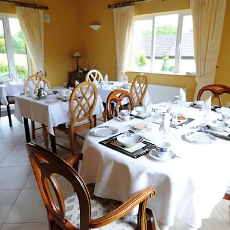 Whitethorn Hotel
